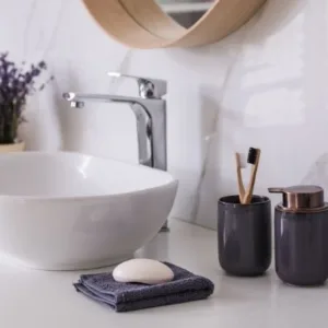 Sleek Scandinavian Bath